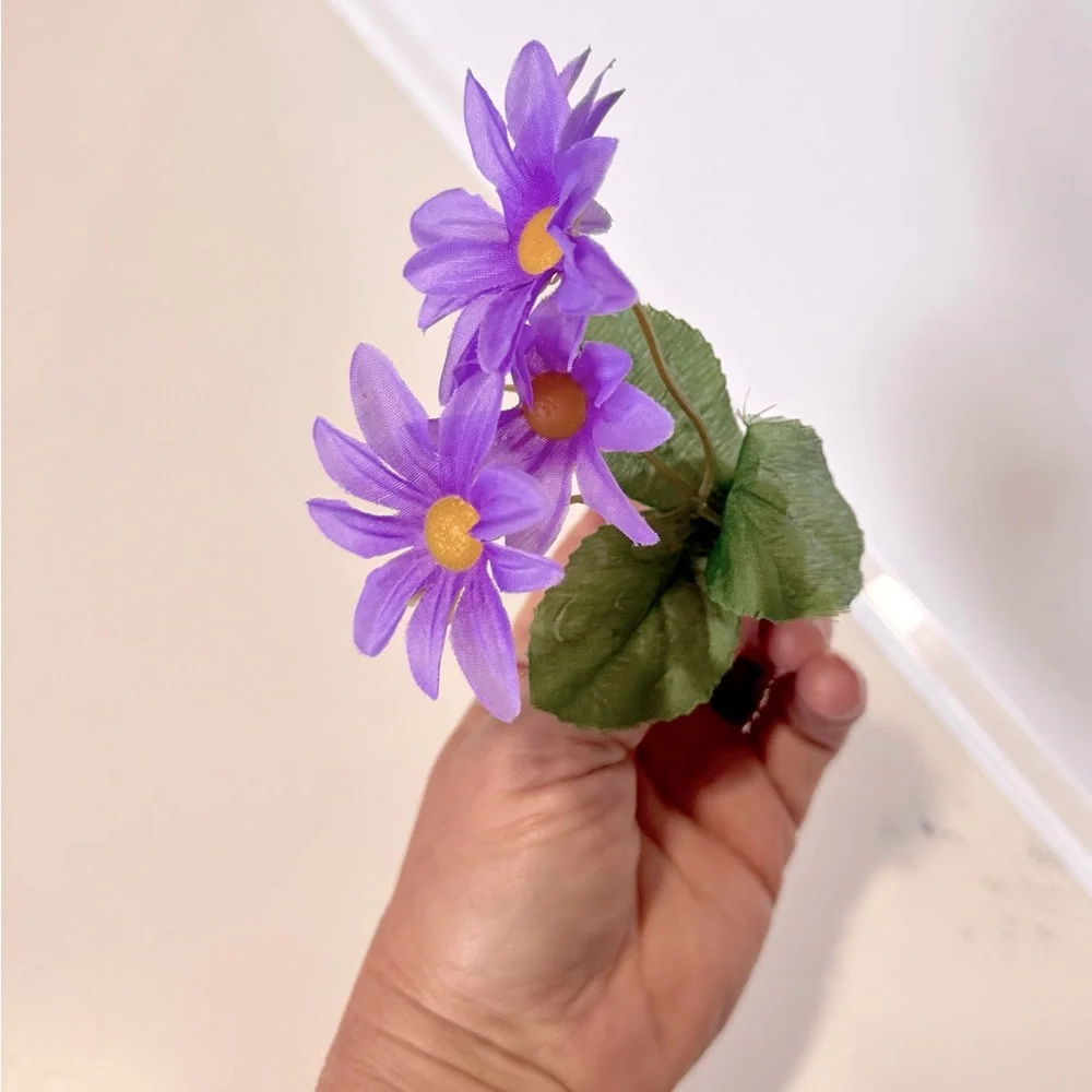 LIFELIKE Purple Daisy Flower Picks Daisies Floral Home Decor Arrangement Wreath